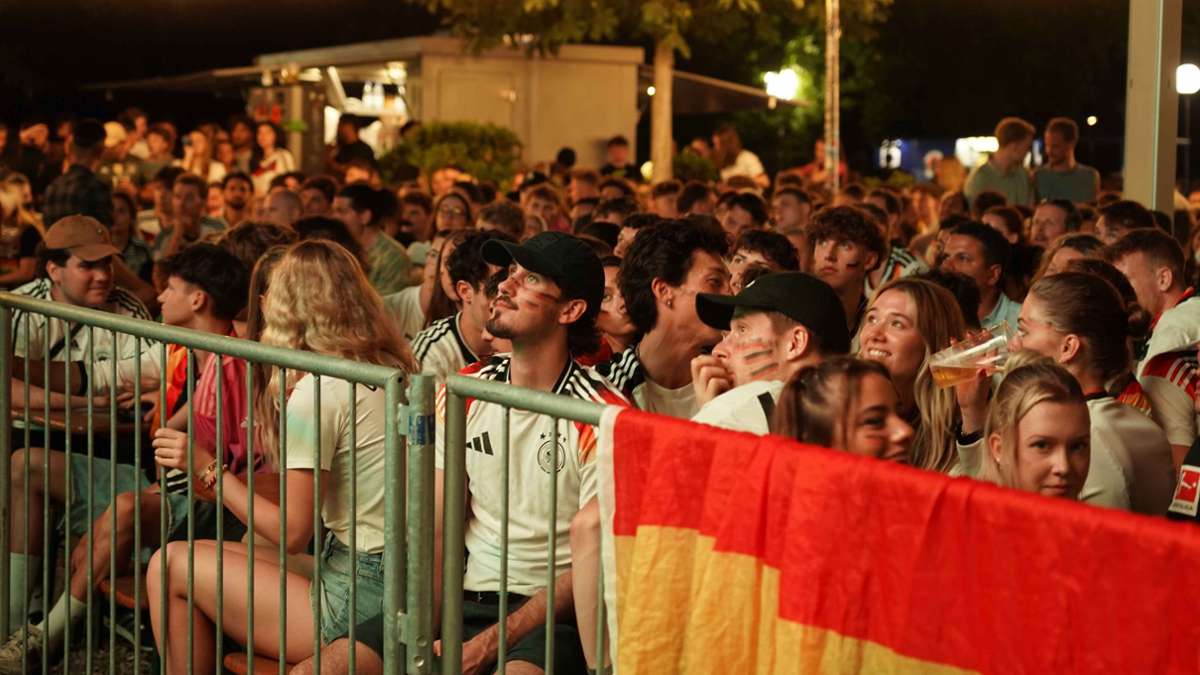 WM-Drama-in-Stuttgart-Deutsches-WM-Aus-gegen-Paraguay-Als-im-Schlossgarten-die-Stimmung-kippte