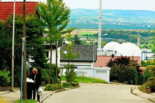 An die Nähe des Kernkraftwerks haben sich die Einwohner in Neckarwestheim längst gewöhnt. Foto: Mierendorf