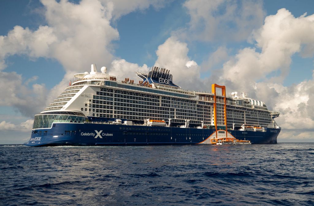 „Celebrity Apex“: Der neue Liner ist ein Schwesterschiff der „Celebrity Edge“. Es fasst 2910 Passagiere bei Doppelbelegung wird ab April 2020 zunächst im Mittelmeer und dann ab Herbst ab Fort Lauderdale in der Karibik kreuzen.