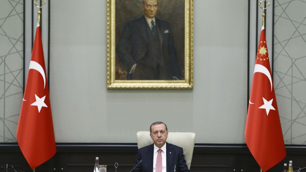 Putsch-Versuch in der Türkei: Zwei Drittel der Türken vermuten Gülen als Drahtzieher
