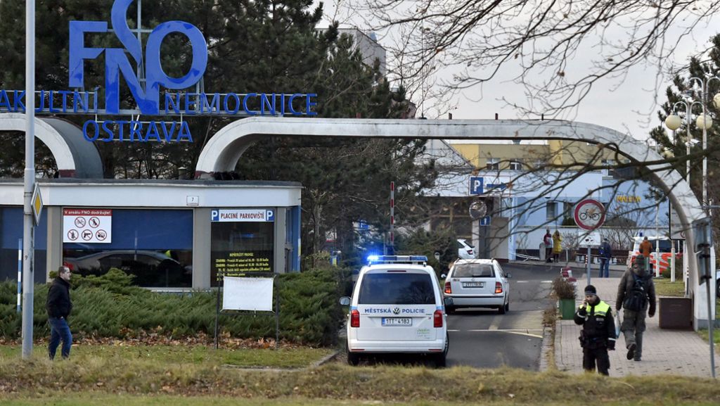 Bluttat in Tschechien: Sieben Tote nach Schüssen in Krankenhaus
