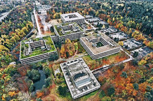 Ein fast 20 Hektar großes Gesamtareal: In einer Luftaufnahme lässt sich die unvorstellbare Größe der Ex-IBM-Zentrale am Rande von Vaihingen am besten verdeutlichen. Foto: Max Leitner