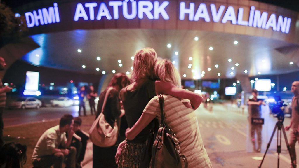 Anschlag auf Flughafen in Istanbul: Attentäter wählten empfindliches Ziel