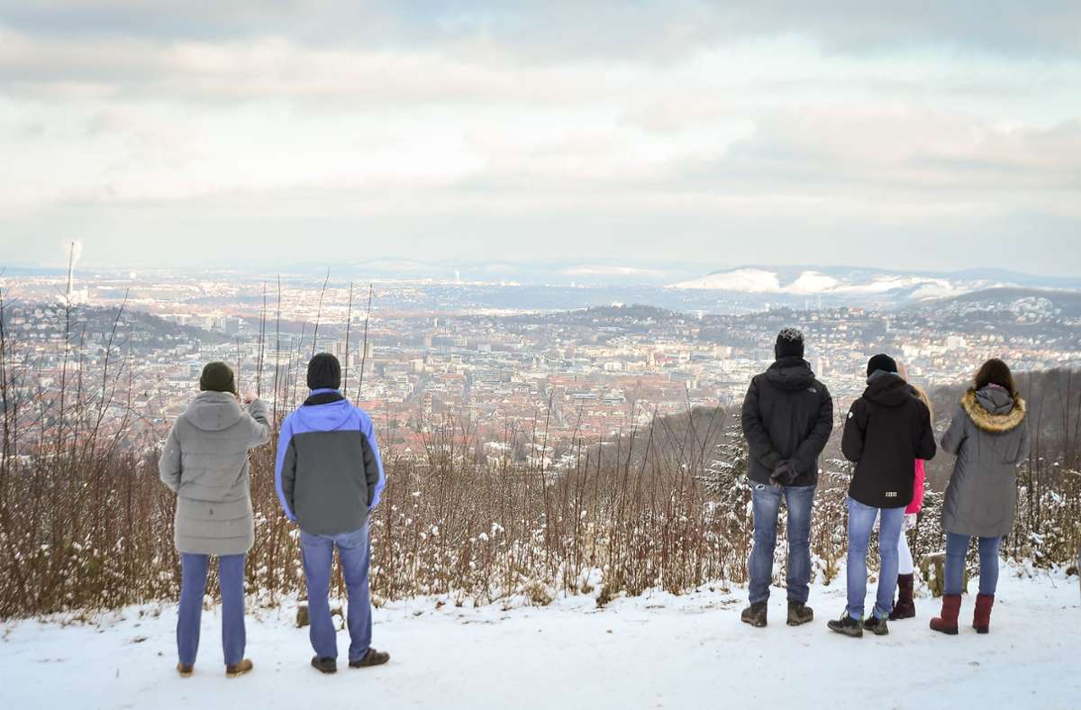 Der Blick auf Stuttgart bei schönem und kaltem Wetter lohnt sich.