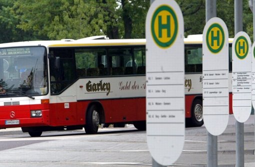 168 Busfahrer haben Plaketten für unfallfreies Fahren bekommen. Foto: dpa
