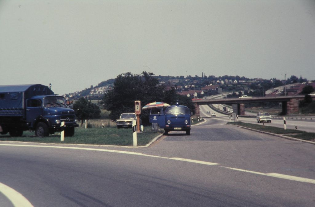 1972 wurde der Autobahnbereitschaftsdienst für das THW eingeführt.