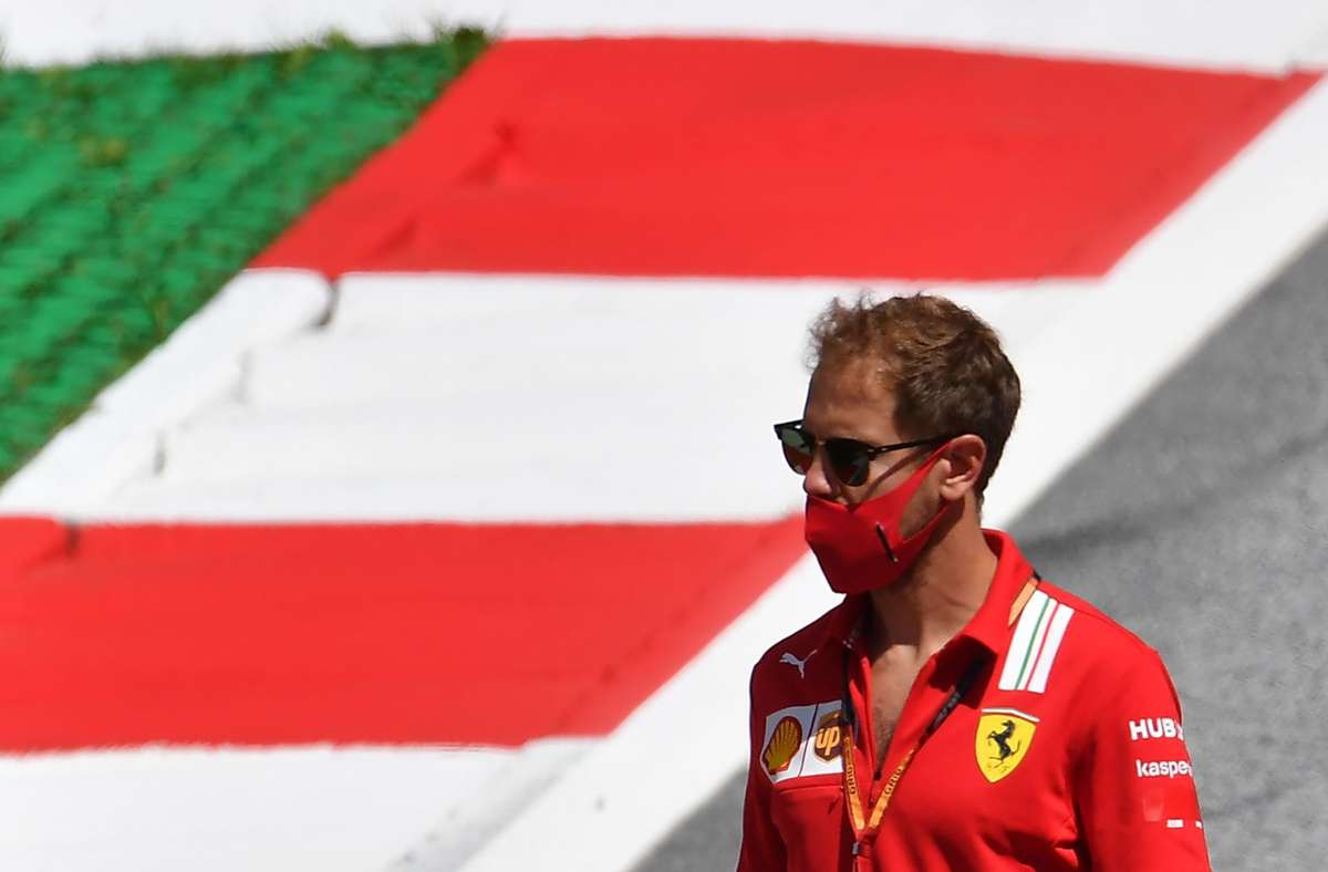 Ohne Maske geht es nicht: Sebastian Vettel