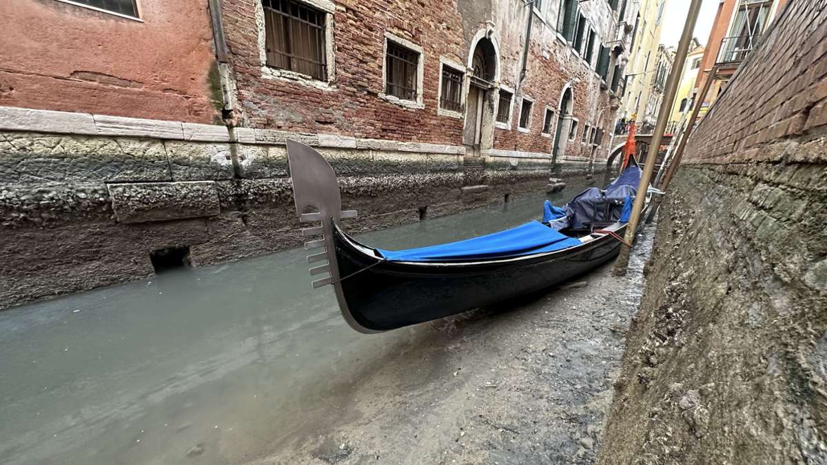 Dürre in Italien: Venedigs Gondeln liegen auf dem Trockenen