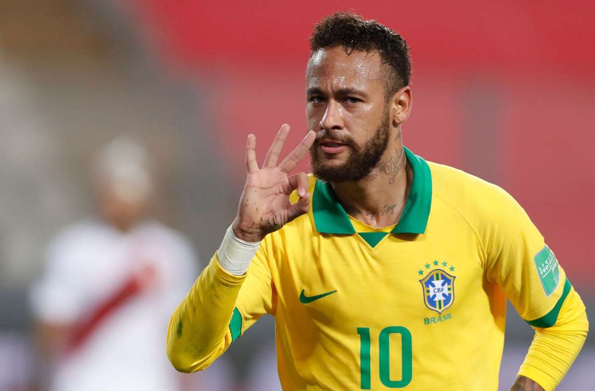 Neymar kuriert derzeit eine Verstauchung des linken Knöchels aus. Foto: AFP/PAOLO AGUILAR