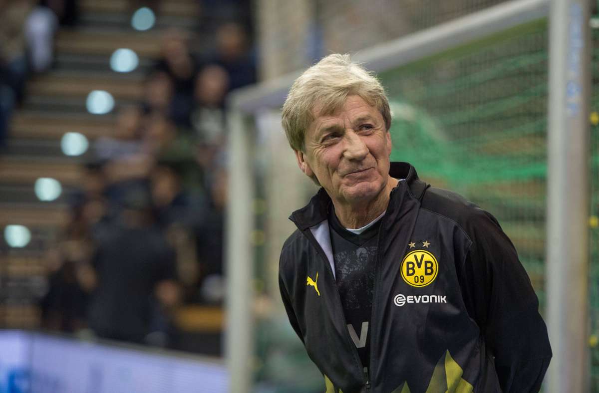 Nach der Karriere war Mill kurzzeitig Manager von Fortuna Düsseldorf. Als Unternehmer betreibt er seither Fußballschulen in ganz Deutschland und schnürt in der Traditionself des BVB gelegentlich noch immer die Kickstiefel.