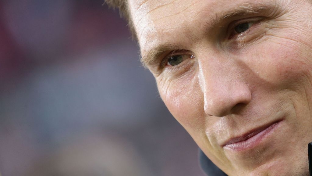 Nach Aussagen zur VfB-Trainerentlassung: “Er steht ja noch auf dem Lohnzettel des VfB“