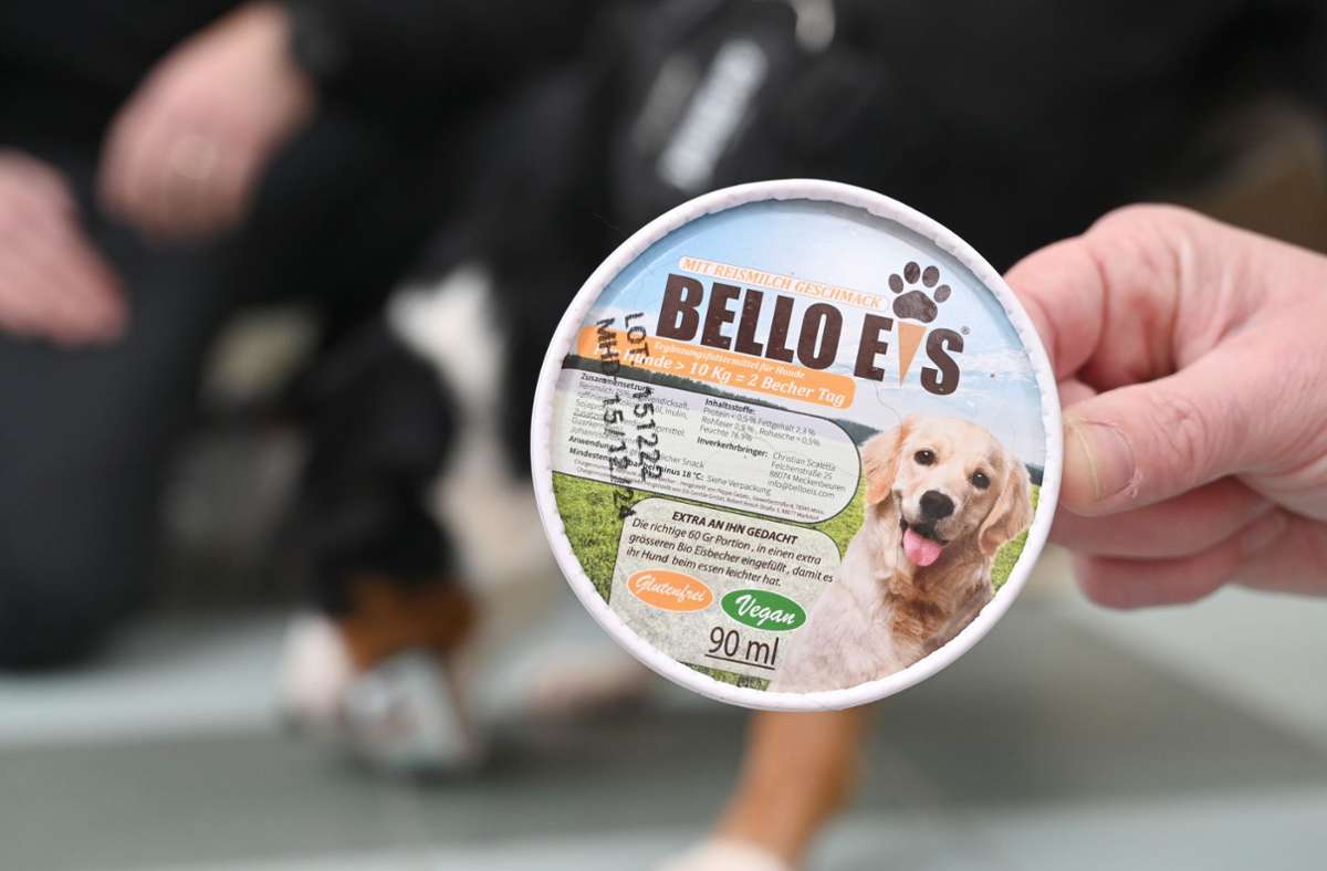 Bello Eis gibt es im 90-Milliliter-Becher.