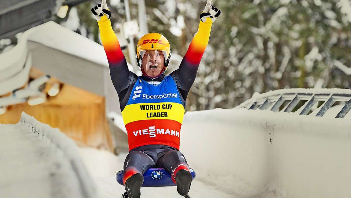  Felix Loch hat diesen Winter alle Weltcup-Rennen gewonnen und geht als hoher Favorit in die WM am Königssee an diesem Wochenende. Was der 31-Jährige aus Niederlagen gelernt hat, erzählt er im Interview. 