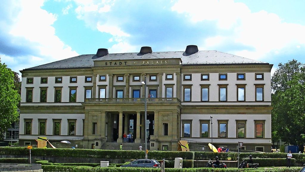  Die „Arbeitsgemeinschaft Stadtgeschichte Stuttgart“ will verstärkt auch die Arbeit der geschichtlichen Gruppierungen in den äußeren Stadtbezirken unterstützen. 