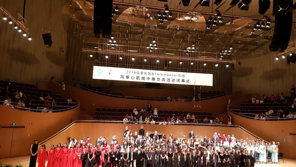 Das Jugendorchester Telemänner war im August zwölf Tage in Shanghai für ein deutsch-chinesisches Gemeinschaftsprojekt. Großer Auftritt im National Art Center 