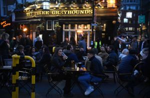 Steuer auf Fassbier eingefroren –  London will Pubs unterstützen