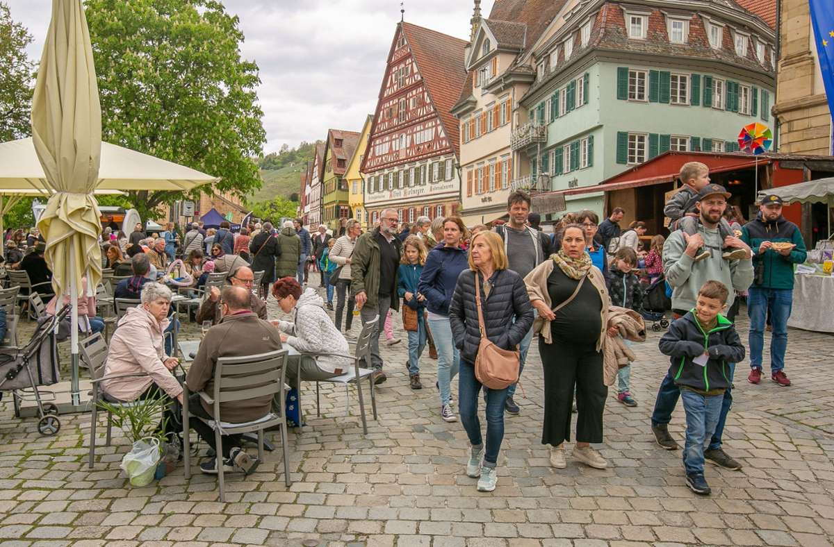 Tausende Besucher haben am Wochenende den Esslinger Frühling in der Altstadt genossen.