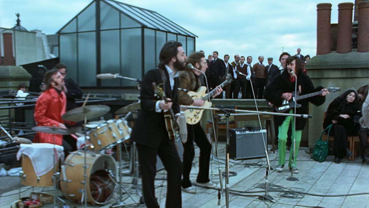  Das nächste Riesenprojekt des „Herr der Ringe“-Regisseurs Peter Jackson: Aus 60 Stunden Video- und 150 Stunden Tonmaterial hat er den Doku-Dreiteiler „Get back“ gemacht, der von den Proben der Beatles für ihr letztes Album „Let it be“ erzählt. 