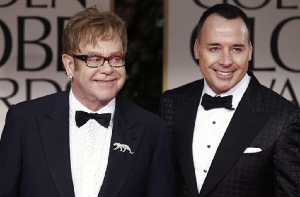 Elton John kam mit seinem Ehemann David Furnish.