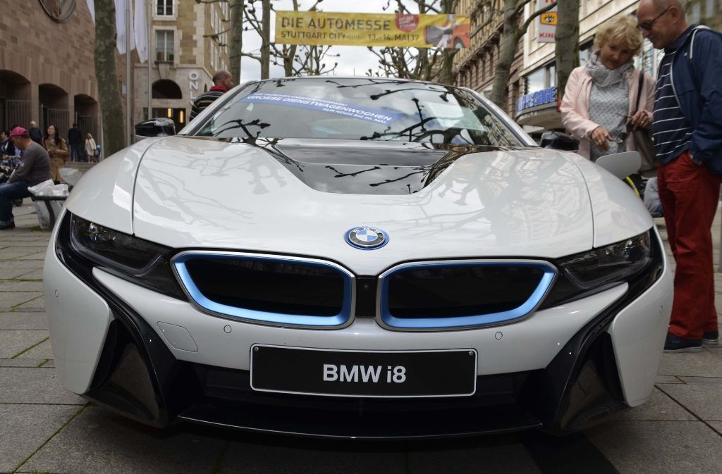 Vom elektrisch betriebenen Sportwagen BMW i8 bis hin zu Edelkarossen: Auf der Stuttgart City mobil gibt es mehr als 150 Autos zu entdecken.