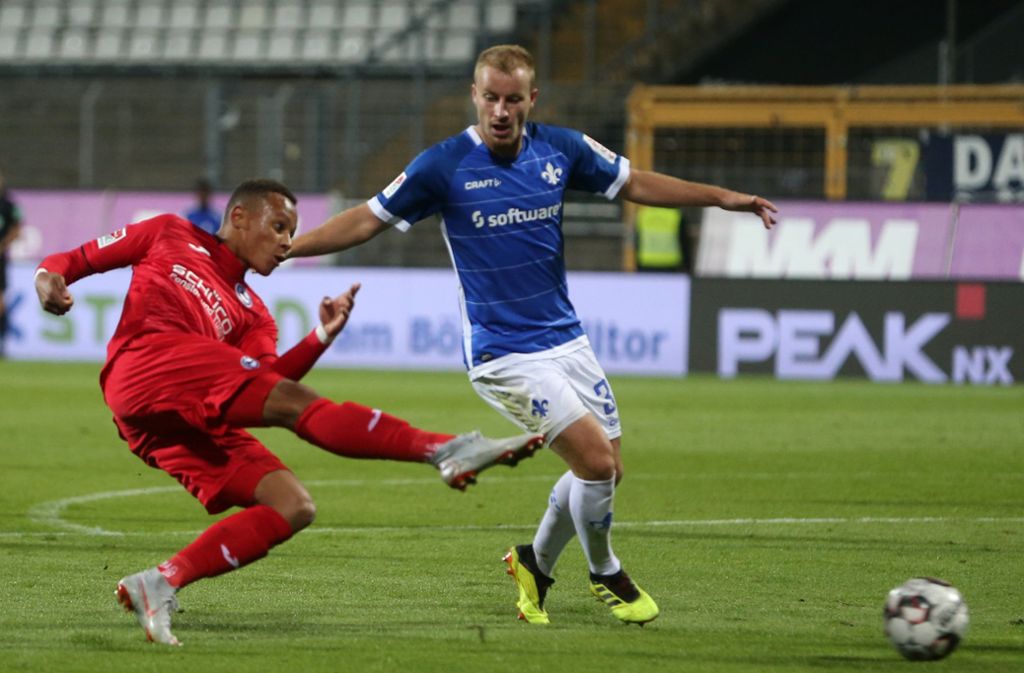 Von 2014 bis 2018 spielte Massimo in der Jugend und im Zweitligateam von Arminia Bielefeld.