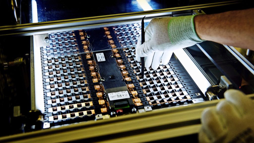 Autohersteller halten sich  zurück: Neuling will Batteriezell-Fabrik bauen