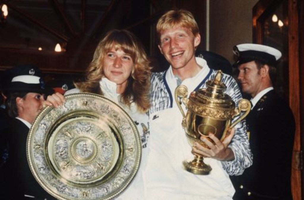 Zusammen mit Boris Becker bildet Steffi Graf das Traumpaar des deutschen Tennissports. 1989 siegen beide in Wimbledon. Doch mehr als Sportsfreunde werden die beiden nie.