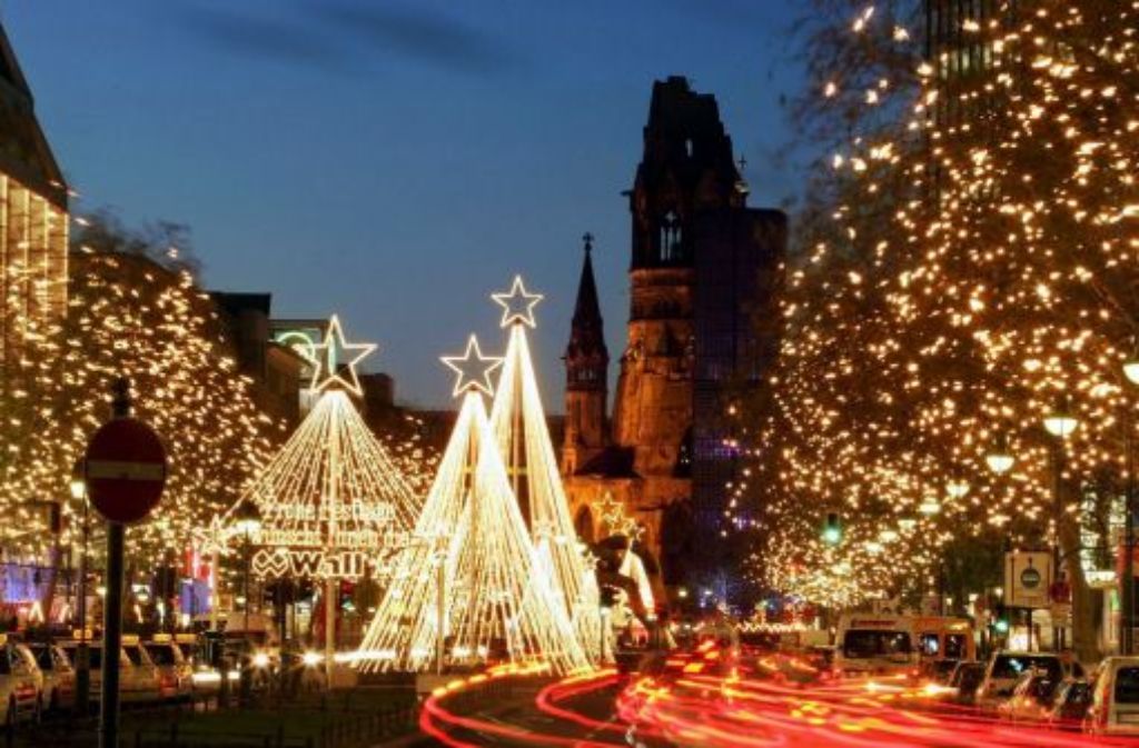 Licht-Gedanken rund um das Adventsfeuer macht sich Eberhard Schwarz, Pfarrer der Hospitalkirche am 13. Dezember um 17.30 Uhr.