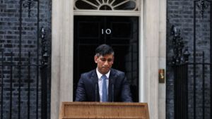 Rishi Sunak: Britischer Premier selbstironisch zu Auftritt im strömenden Regen