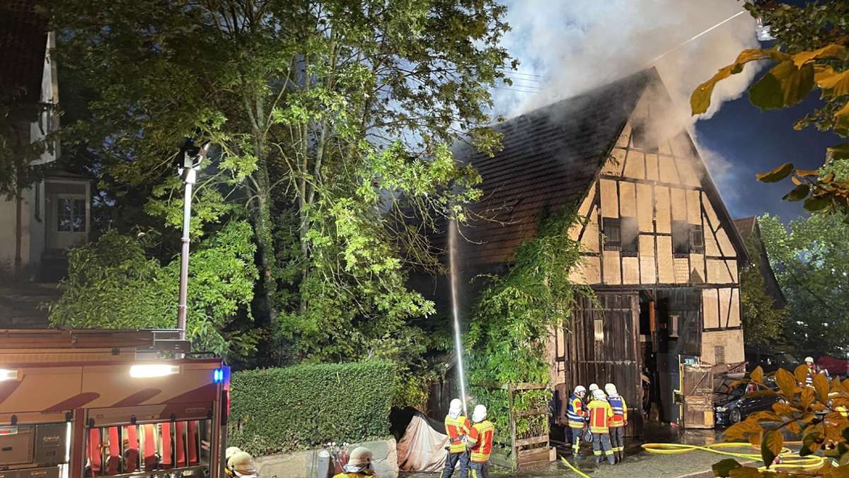 Feuer in Ostfildern: Hunderttausende Euro Schaden nach Brand in Fachwerkhaus