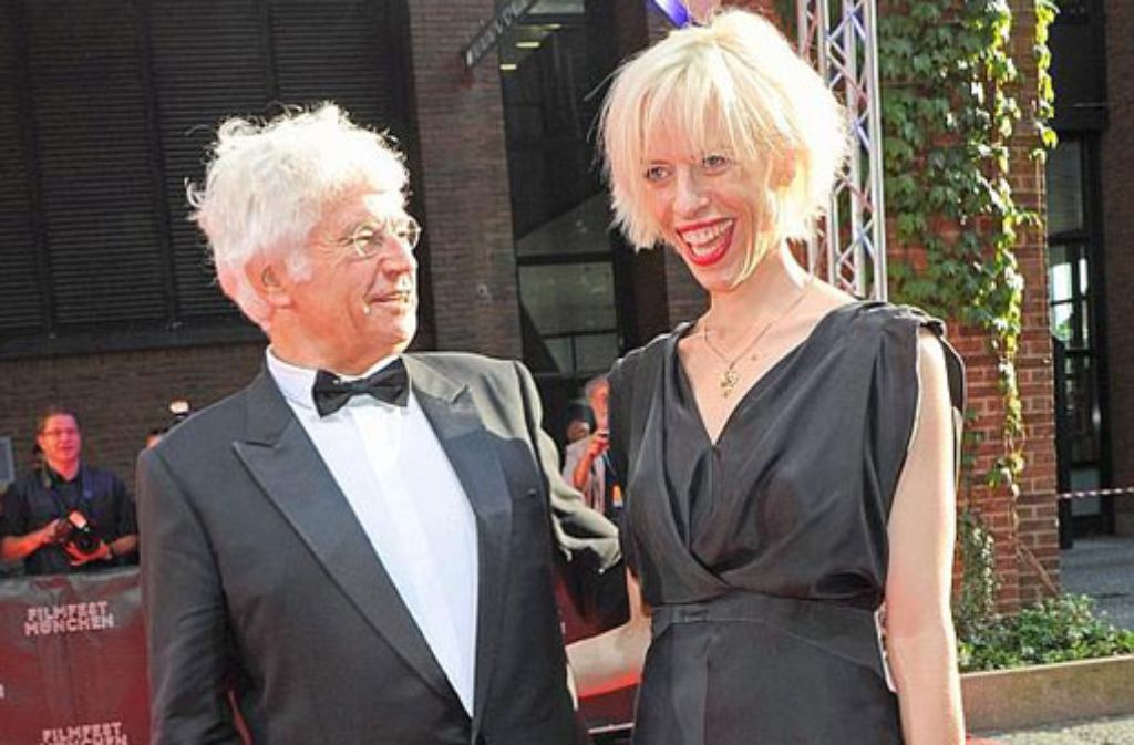 Der französische Regisseur Jean-Jacques Annaud und Katja Eichinger kommen zur Verleihung des CineMerit Awards im Rahmen des Filmfests in München.