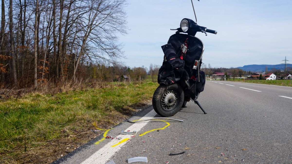 Unfall im Kreis Esslingen: 16-jähriger Rollerfahrer wird schwer verletzt