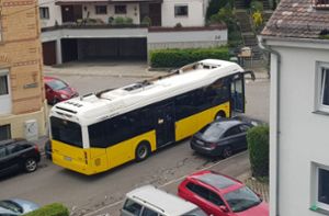 Umleitung führt Busfahrer in die Irre