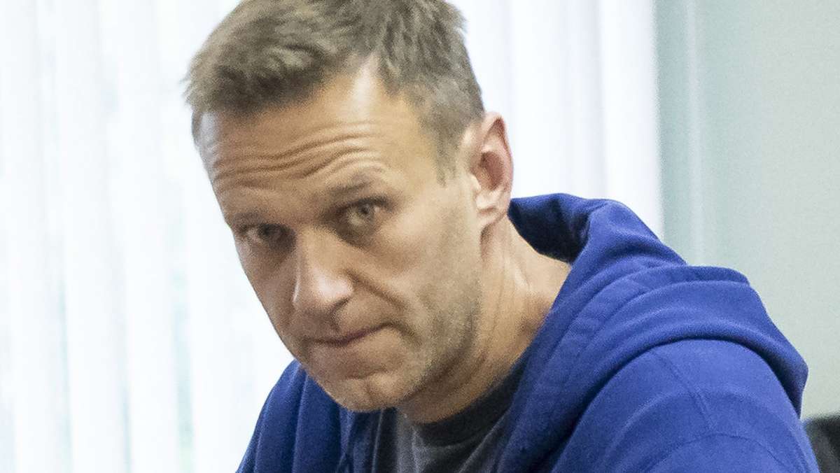 Oppositionspolitiker in Russland: Behandelnde Mediziner kämpfen um Alexej Nawalnys Leben