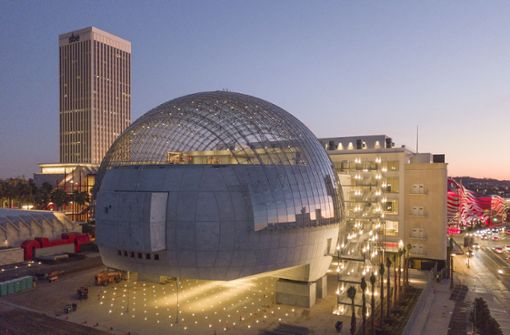 Spacig: Die Glaskuppel des neuen Academy-Museums in Los Angeles haben die Ingenieure von Knippers Helbig aus Stuttgart konstruiert. Foto: Patrick W. Price
