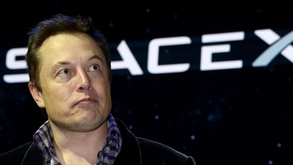  Elon Musk versucht sich als Witzbold – und scheitert grandios. An der Börse sackte der Wert der Tesla-Aktie am Montag zeitweise um acht Prozent ab. 