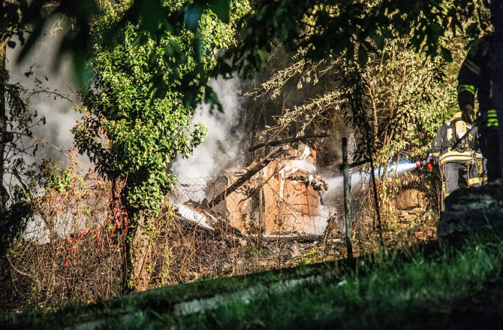 In Plochingen ist am Montagabend eine Gartenhütte in Brand geraten.