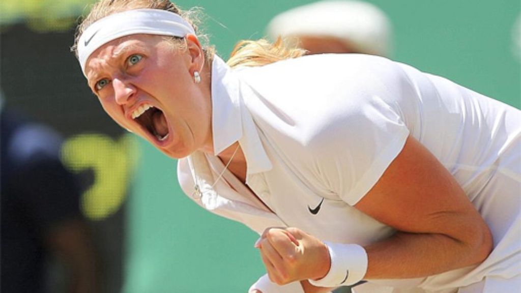  Die Tschechin Kvitova steht zum zweiten Mal im Wimbledon-Endspiel. Im Halbfinale setzte sie sich gegen eine Landsfrau durch und will nun ihren Triumph von 2011 wiederholen. 