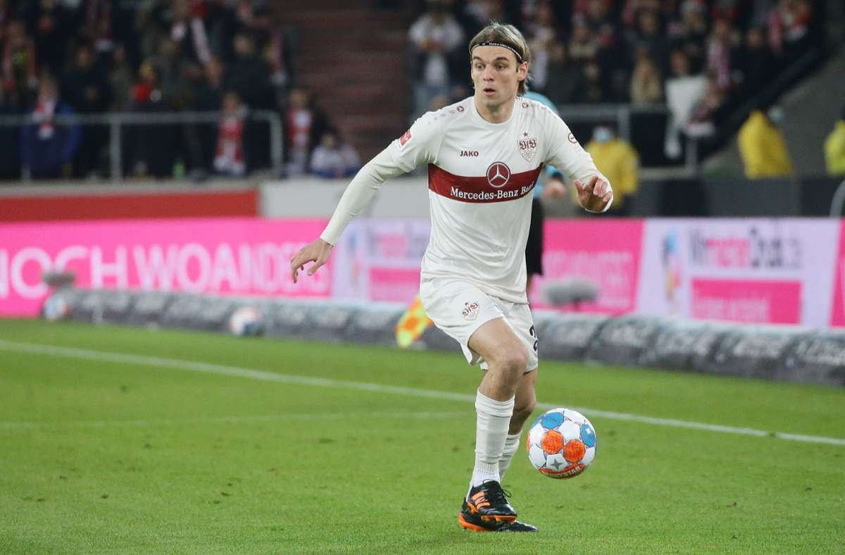 Borna Sosa bereitete auch den entscheidenden Treffer gegen Borussia Mönchengladbach am 5. März 2022 vor. Gegen die Fohlen drehte der Club aus Cannstatt einen 0:2-Rückstand in einen 3:2-Sieg.