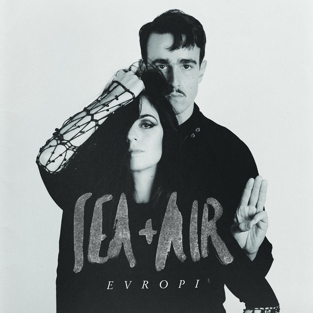 So sieht das Cover des Albums "Evropi" von Sea + Air aus.