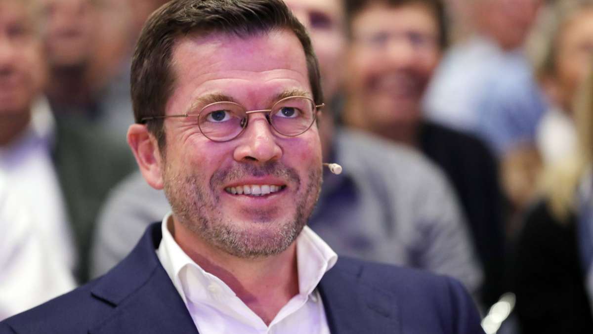 Karl-Theodor zu Guttenberg: Ex-Minister hat wieder einen Doktortitel