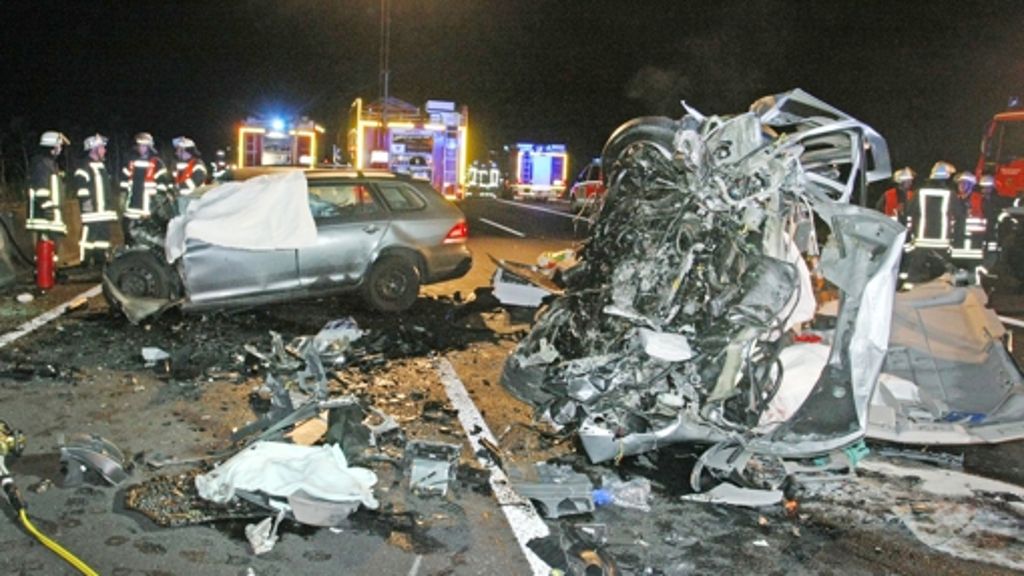 A4 in Nordrhein-Westfalen: Geisterfahrer-Unfall fordert zwei Tote