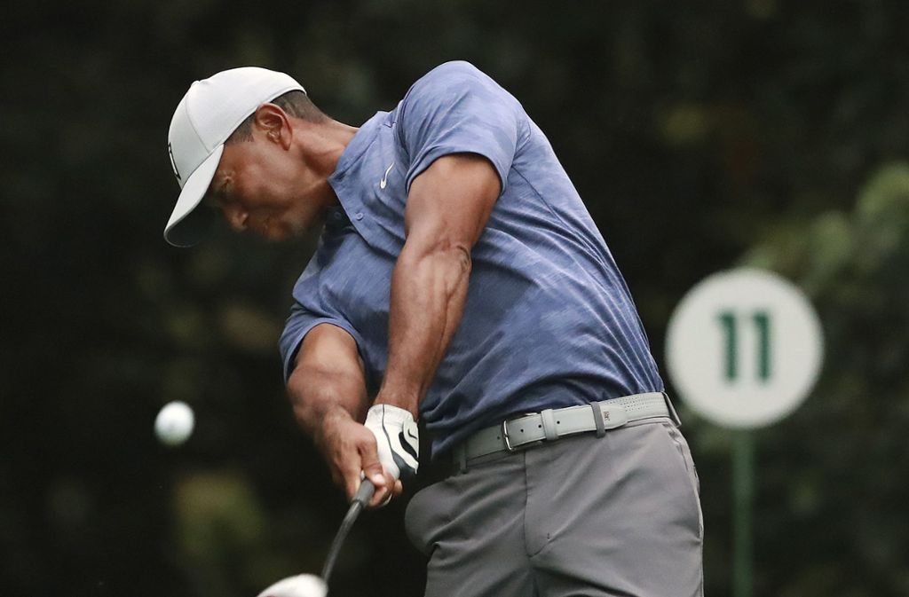 Tiger Woods: Der selbstbewusste Superstar aus Kalifornien will beim Masters seinen 15. Major-Triumph perfekt machen. Doch ist der 43-Jährige dieser Herausforderung überhaupt noch gewachsen? Publikumsliebling Woods ist sich sicher, dass er den fünften Masters-Triumph noch in sich hat: „Ich habe das Gefühl, dass ich gewinnen kann.“