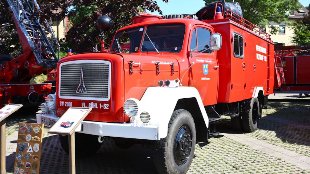 Feuerwehrmuseum Winnenden: Rote Oldtimer aus verganenen Tagen