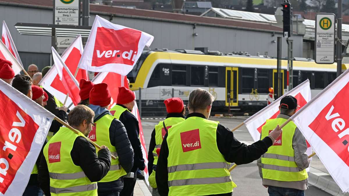 Bahnen und Busse: Erneuter Verdi-Streik bei der SWEG