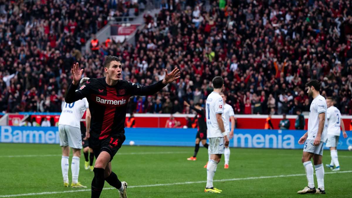 Bundesliga: Leverkusen gewinnt wieder spät, Bayern verliert