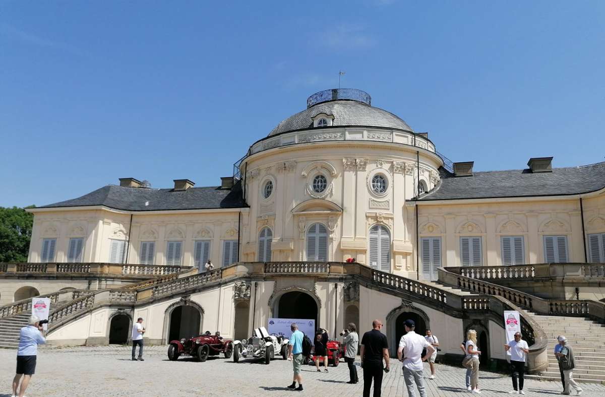 ... Schloss Solitude in Stuttgart, dem die berühmte Rennstrecke ihren Namen verdankt.