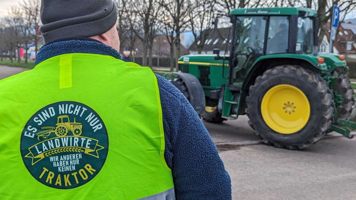 Rund um Scholz-Besuch in Freiburg: Sternfahrt mit rund 240 Traktoren aus Protest gegen Ampelpolitik