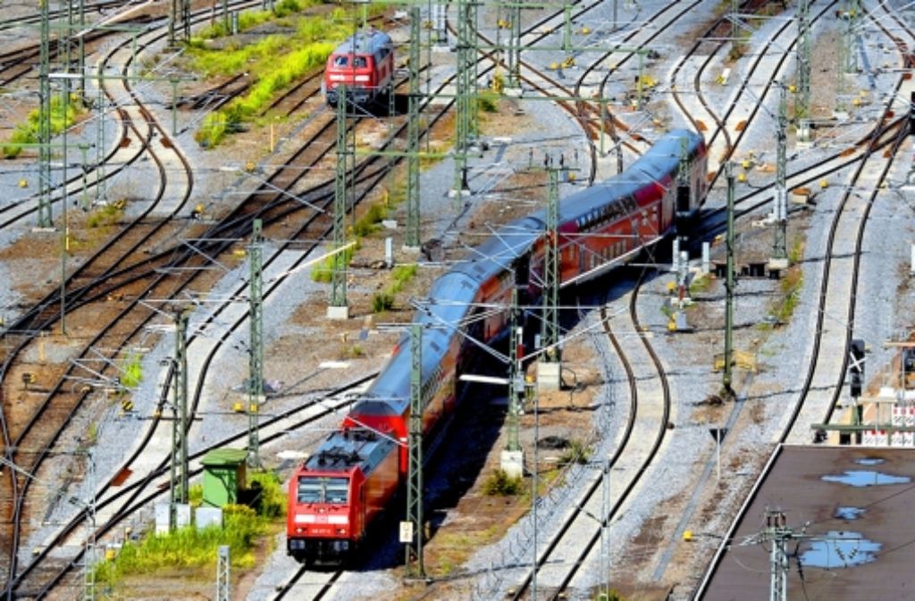 Bei Projekten wie Stuttgart 21 muss die Bahn wohl stärker ins Risiko gehen. Foto: dpa