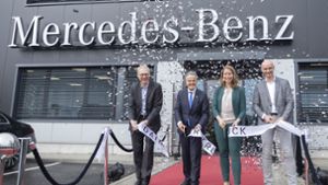 Daimler Truck in Stuttgart-Feuerbach: Neues Zentrum  für  Mobilität der Zukunft eingeweiht